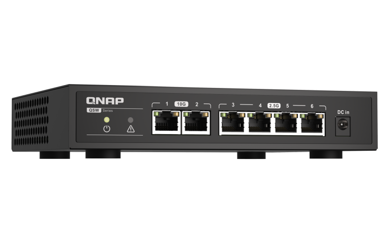 QNAP QSW-2104-2T Left